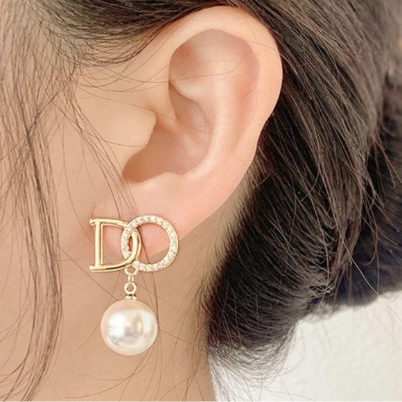 Cubic Zirconia Pearl Dangle Earrings - Picture 2 of 5